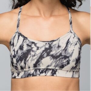 Lululemon Flow Y Bra in Great Granite Mojave, size 6